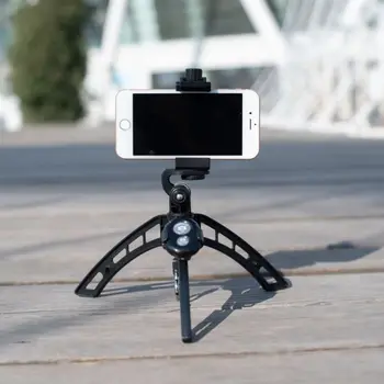 Portable Mini Selfie Stick Tripod All-round Adjustment Anti-slip Rubber Pad For SamSung iPhone Xiaomi HuaWei
Portable Mini Selfie Stick Tripod All-round Adjustment Anti-slip Rubber Pad For SamSung iPhone Xiaomi HuaWei