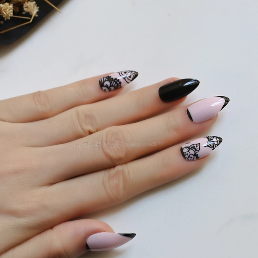 Lace pattern false nails point Pink black with Stickers press on fake nails 24pcs full sets red Natural match reuse paty nail
Lace pattern false nails point Pink black with Stickers press on fake nails 24pcs full sets red Natural match reuse paty nail