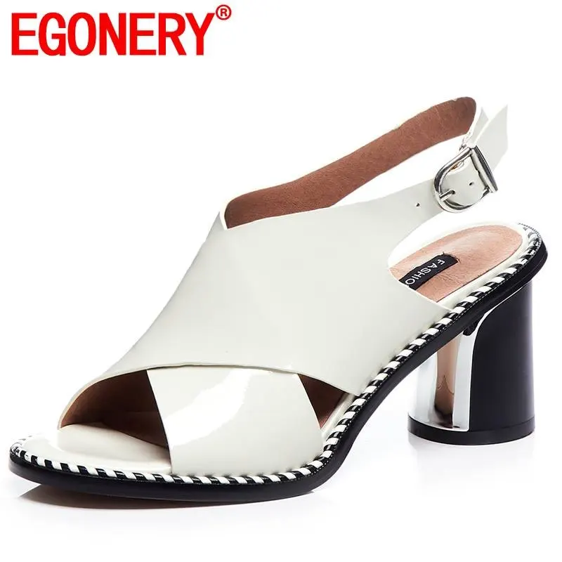 EGONERY office work Patent leather woman sandals summer black white sheepskin lining 7cm high heels girl fish mouth shoes
EGONERY office work Patent leather woman sandals summer black white sheepskin lining 7cm high heels girl fish mouth shoes