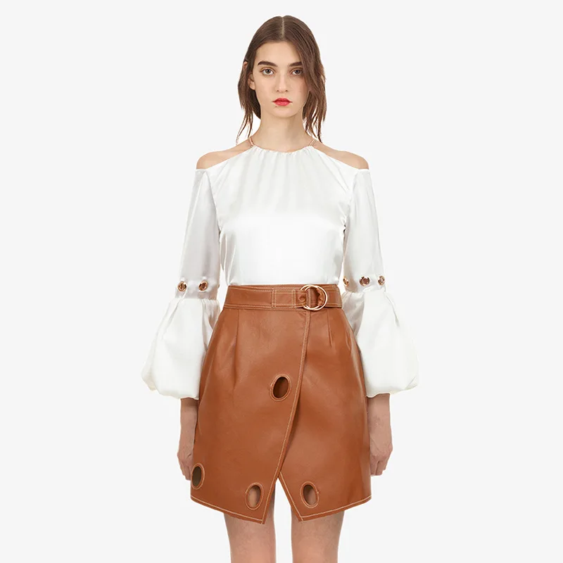 New Self Portrait Blouse Women's High Street Off Shoulder Lantern Sleeve 2018 Autumn Designer Female Sexy Shirt High Quality Top
New Self Portrait Blouse Women's High Street Off Shoulder Lantern Sleeve 2018 Autumn Designer Female Sexy Shirt High Quality Top