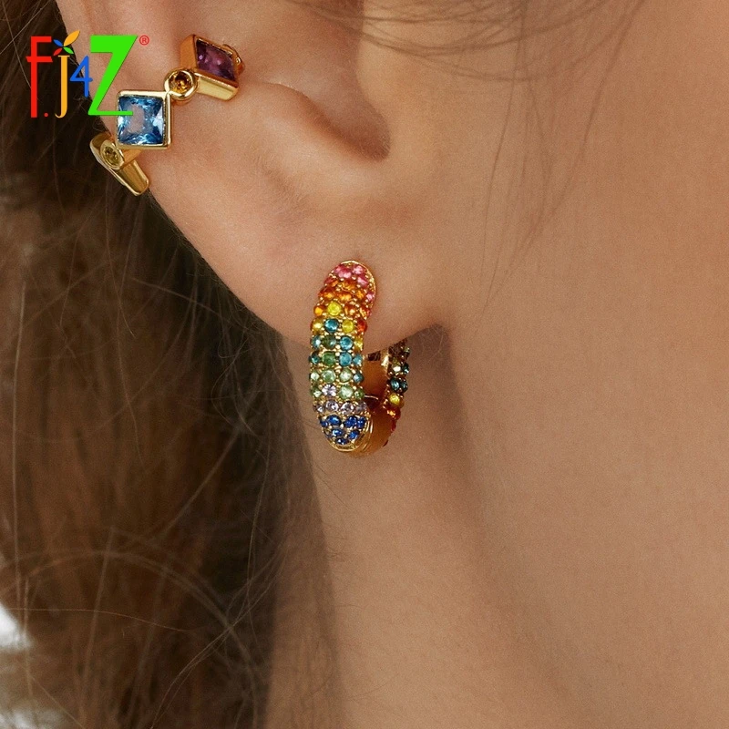 F.J4Z New Luxurious Earrings Women Fashion Golden Copper Metal Sparkling Rainbow Stone Hoop Earrings Evening Party Jewelry
F.J4Z New Luxurious Earrings Women Fashion Golden Copper Metal Sparkling Rainbow Stone Hoop Earrings Evening Party Jewelry