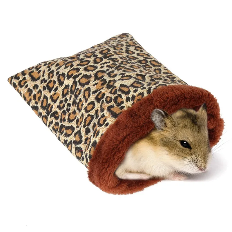 House Soft Plush Warm Hamster Bed Guinea Pig Bed Rat Nest Small Animals Mouse Sleeping Bag House Accessories Hamster Cage
House Soft Plush Warm Hamster Bed Guinea Pig Bed Rat Nest Small Animals Mouse Sleeping Bag House Accessories Hamster Cage