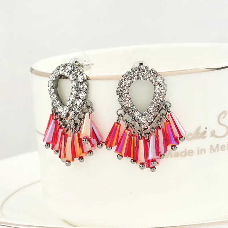 Ajojewel 2018 Dropshipping Rhinestone Water Drop Earrings Tassel Crystal Jewelry Fashion Women Accessories Bijoux
Ajojewel 2018 Dropshipping Rhinestone Water Drop Earrings Tassel Crystal Jewelry Fashion Women Accessories Bijoux
