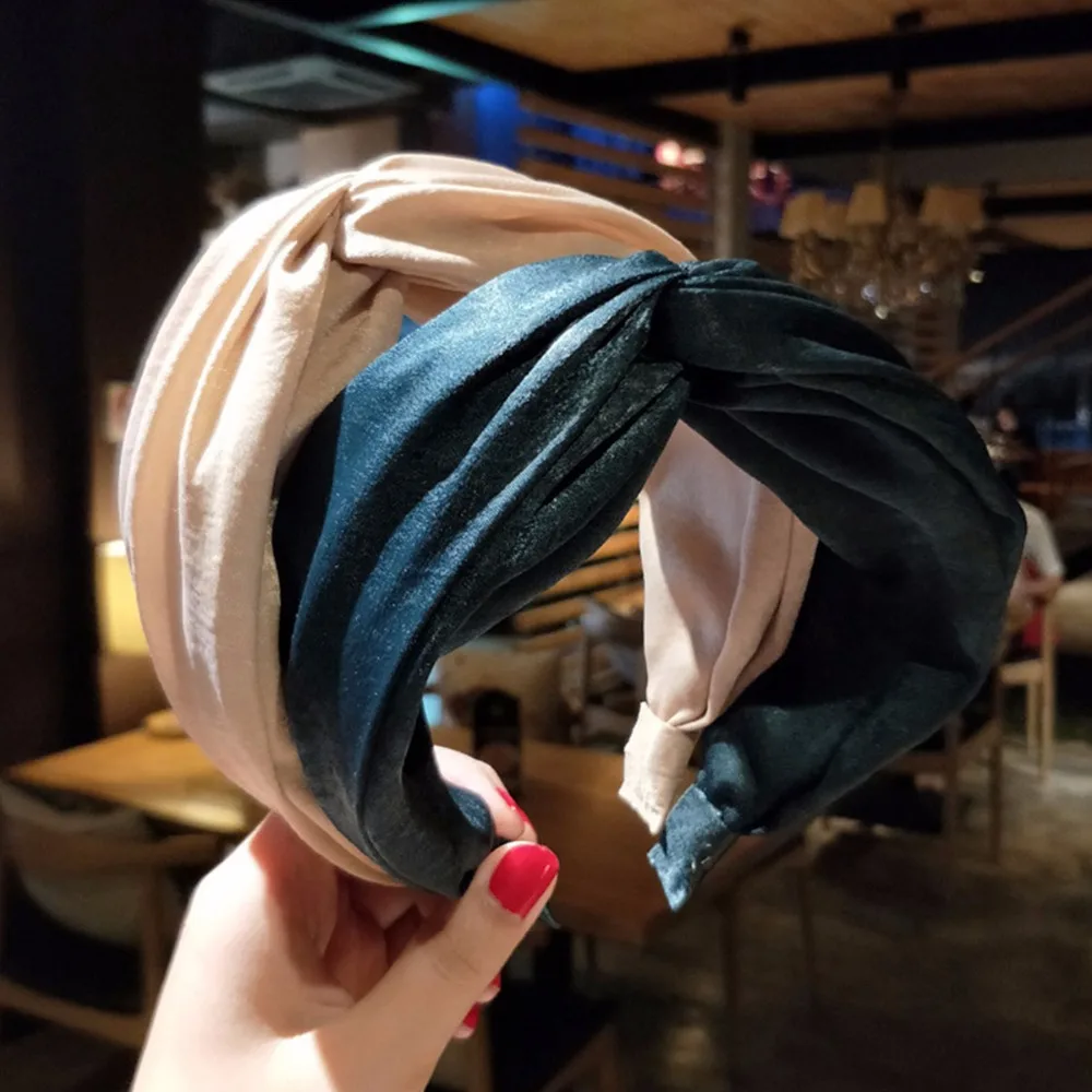 Hair Accessories Twisted Cross Hairband Women Solid Color Hair Band For Girls Classic Simple Turban Makeup Headband
Hair Accessories Twisted Cross Hairband Women Solid Color Hair Band For Girls Classic Simple Turban Makeup Headband