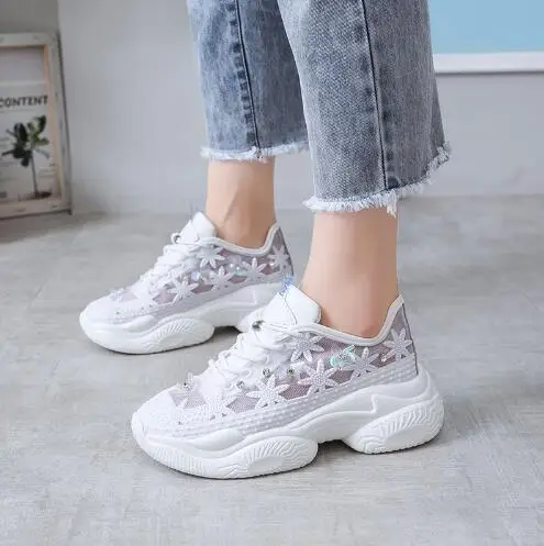 2019 Spring/Summer Women Chunky Sneakers Harajuku Casual Dad Shoes Breathable Lace Platform White Sneakers Women's Shoes White
2019 Spring/Summer Women Chunky Sneakers Harajuku Casual Dad Shoes Breathable Lace Platform White Sneakers Women's Shoes White