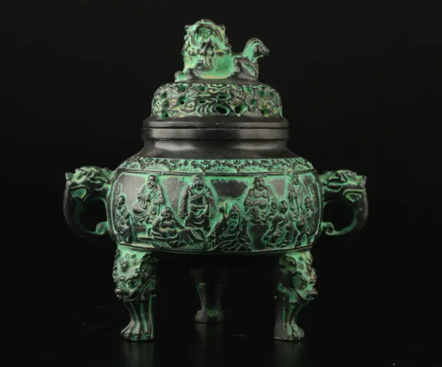 Exquisite Chinese Vintage Collection Old Bronze Casting Spiritual Lion Buddha Incense Burner
Exquisite Chinese Vintage Collection Old Bronze Casting Spiritual Lion Buddha Incense Burner