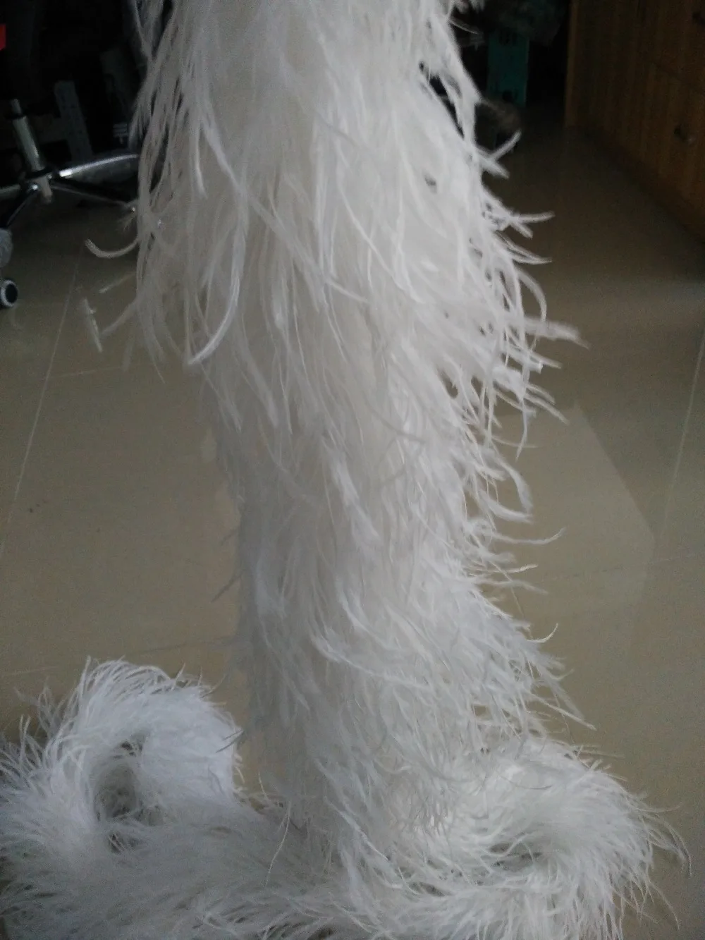 Custom Dyed Ostrich Feather Boa Dancewear, Costume Dress , DIY Sewing Supplies, 100% Good, 180cm-200cm Long, 4Ply
Custom Dyed Ostrich Feather Boa Dancewear, Costume Dress , DIY Sewing Supplies, 100% Good, 180cm-200cm Long, 4Ply