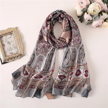 Luxury brand ladies silk scarf carriage print shawl Wrap Designer Bandana women soft long Summer beach scarf Satin chiffon hijab
Luxury brand ladies silk scarf carriage print shawl Wrap Designer Bandana women soft long Summer beach scarf Satin chiffon hijab