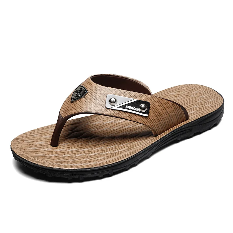 New European and American Trendy Men's Slippers, Flip-flops, Metal Clamps, Flat Bottom, Anti-skid Comfortable Slippers, 2019
New European and American Trendy Men's Slippers, Flip-flops, Metal Clamps, Flat Bottom, Anti-skid Comfortable Slippers, 2019