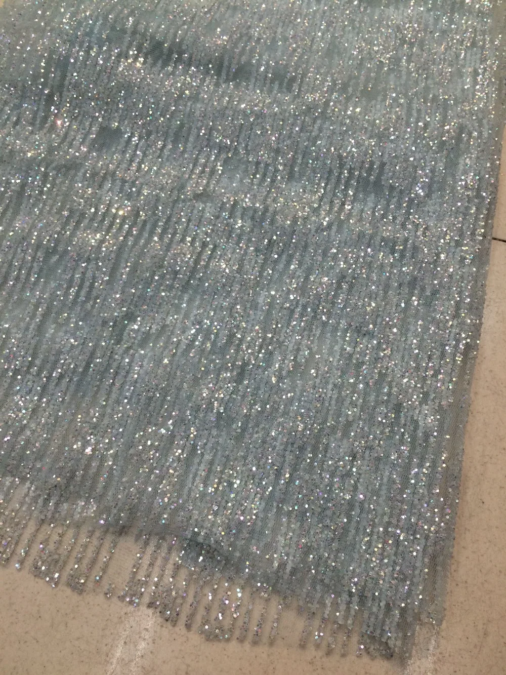 high quality L-110 Nigerian Lace Fabric Wedding African Lace Fabric with glitter sequins
high quality L-110 Nigerian Lace Fabric Wedding African Lace Fabric with glitter sequins