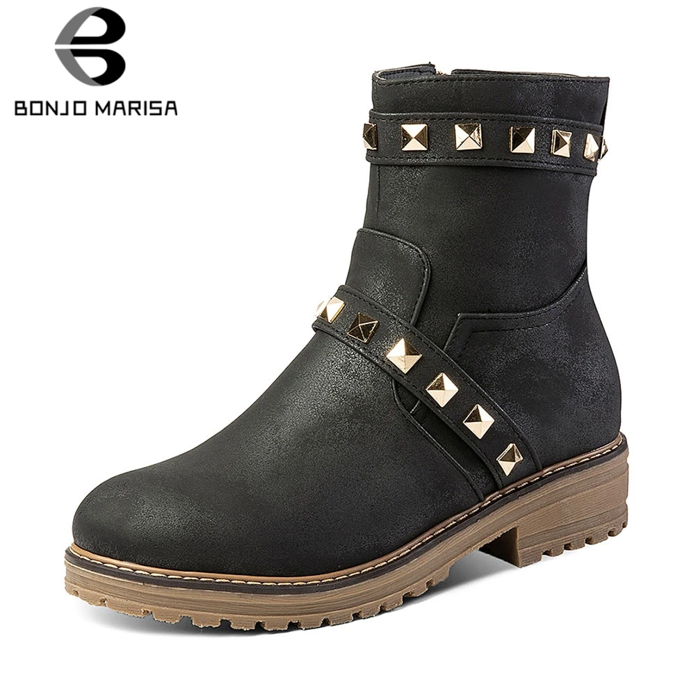 BONJOMARISA New Fashion Big Size 34-44 Ladies Chunky Heels Rivet Zip Shoes Woman Casual Party Office Autumn Winter Ankle Boots
BONJOMARISA New Fashion Big Size 34-44 Ladies Chunky Heels Rivet Zip Shoes Woman Casual Party Office Autumn Winter Ankle Boots