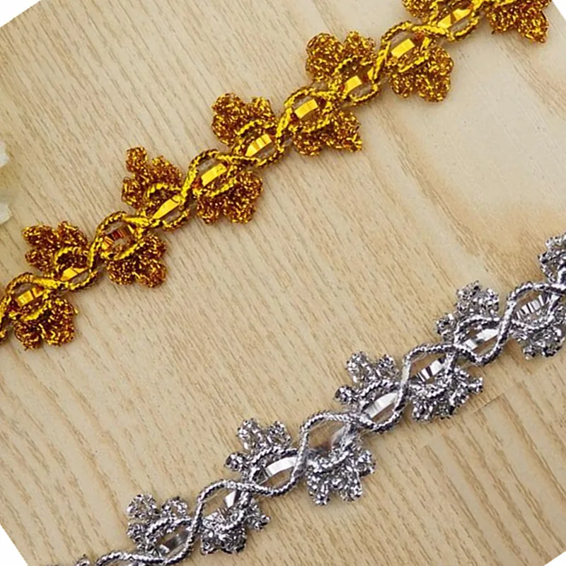 Diy Braided Lace Ribbons Gold And Silver Cosplay Costumes Trims 12 Yds/Lot Appliqued Lace Sewing Apparel Ribbon 2.0CM Wide
Diy Braided Lace Ribbons Gold And Silver Cosplay Costumes Trims 12 Yds/Lot Appliqued Lace Sewing Apparel Ribbon 2.0CM Wide