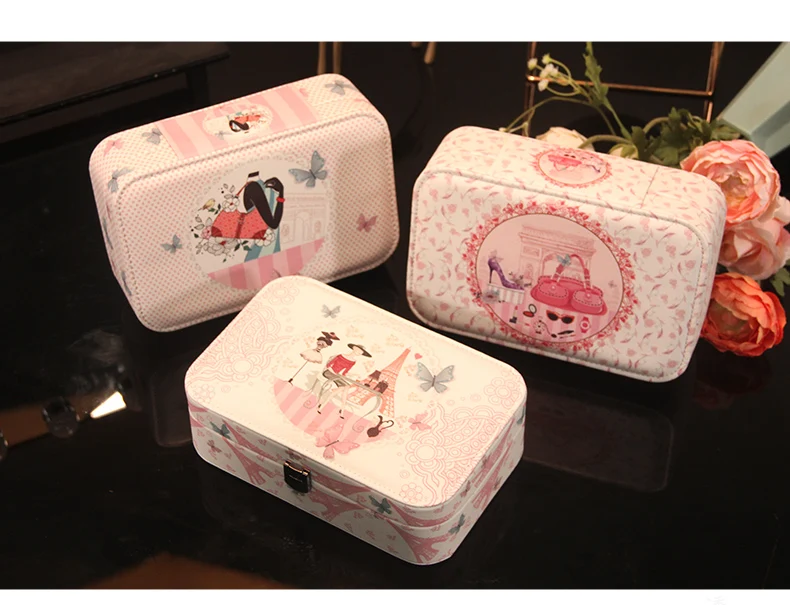 Vintage Leather Jewelry Receiving Box PU Leather Casket for Jewelry Travel Case Ring Earrings Necklace Storage Birthday Gift 
Vintage Leather Jewelry Receiving Box PU Leather Casket for Jewelry Travel Case Ring Earrings Necklace Storage Birthday Gift