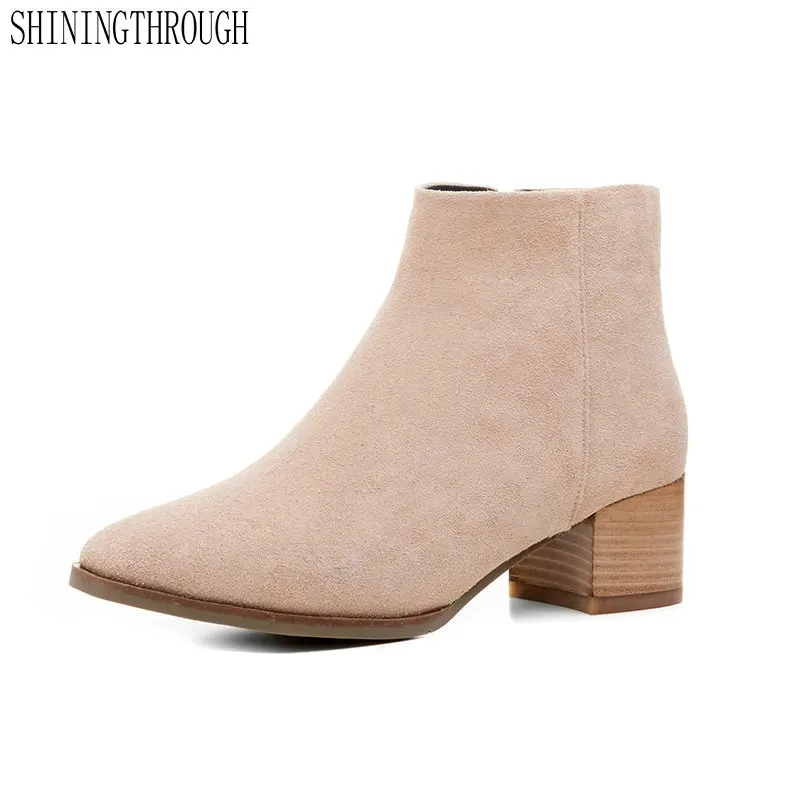 Genuine Leather Fashion Women Wedding Basic Ankle Boots Autumn Winter Warm Shoes Classic Round Toe Top Quality Shoes Woman
Genuine Leather Fashion Women Wedding Basic Ankle Boots Autumn Winter Warm Shoes Classic Round Toe Top Quality Shoes Woman