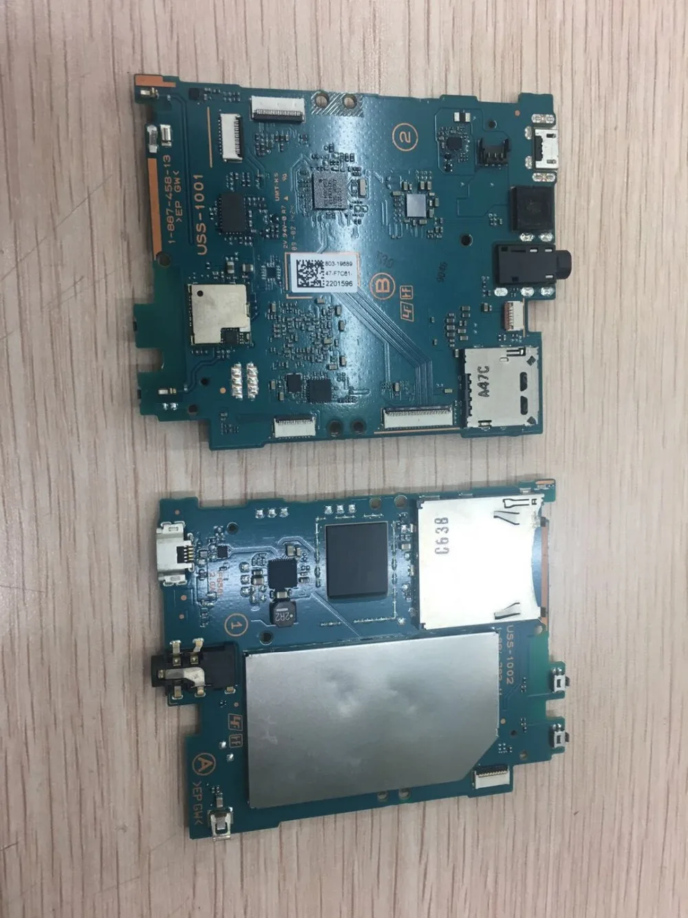 Original Used replacement part Mainboard PCB Board Motherboard For psvita2000 psv 2000 ps vita for psvita 2000
Original Used replacement part Mainboard PCB Board Motherboard For psvita2000 psv 2000 ps vita for psvita 2000