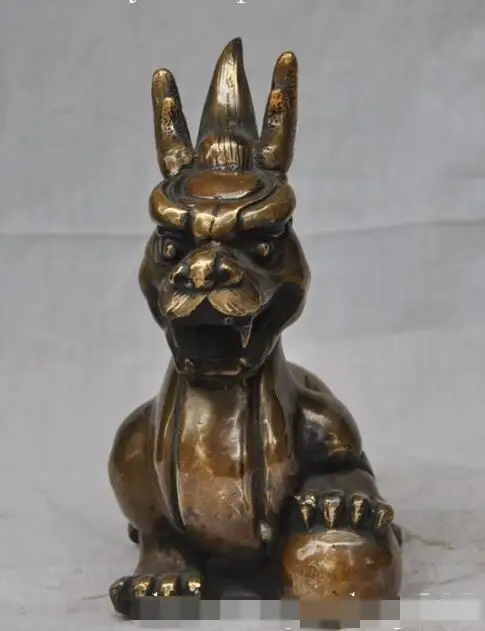 S03917 8" Chinese fengshui bronze copper guardian Unicorn Kylin Weird Wild beast statue (B0413)
S03917 8" Chinese fengshui bronze copper guardian Unicorn Kylin Weird Wild beast statue (B0413)