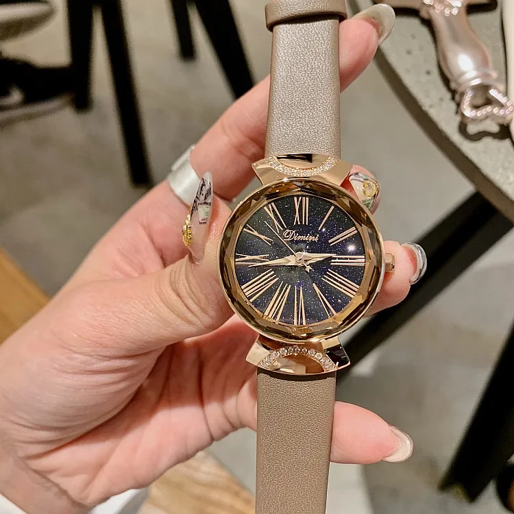 Top Brand 2019 Luxury Diamond Wrist Hand Crystal Fashion Quartz Watch For Women Stylish Ladies Girls Watches Female Wristwatch
Top Brand 2019 Luxury Diamond Wrist Hand Crystal Fashion Quartz Watch For Women Stylish Ladies Girls Watches Female Wristwatch