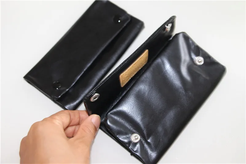30pcs/lot black red tobacco pouch cigarette rolling paper holder smoking accessories portable brown tobacco storage bag PU case
30pcs/lot black red tobacco pouch cigarette rolling paper holder smoking accessories portable brown tobacco storage bag PU case