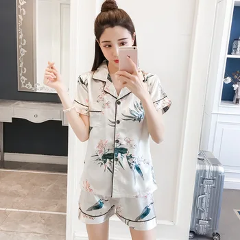 White Short Sleeve Shirt&Shorts Set For Women Casual Pajamas Suit Intimate Lingerie Summer Home Wear Print Floral Nightwear
White Short Sleeve Shirt&Shorts Set For Women Casual Pajamas Suit Intimate Lingerie Summer Home Wear Print Floral Nightwear