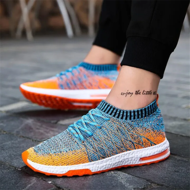 2019 New Breathable Mesh Summer Men Casual Shoes Slip On Male Fashion Footwear Slipon Walking Unisex Couples Shoes Mens Colorful
2019 New Breathable Mesh Summer Men Casual Shoes Slip On Male Fashion Footwear Slipon Walking Unisex Couples Shoes Mens Colorful