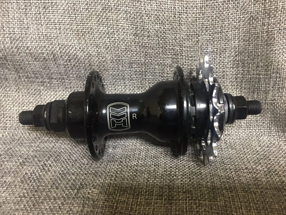 Haro bikes bmx racing hubs 36h 5 bearings 48 points of engagements 12T/16T/17T 110*10mm 3/8 bmx racing hub made in Taiwan
Haro bikes bmx racing hubs 36h 5 bearings 48 points of engagements 12T/16T/17T 110*10mm 3/8 bmx racing hub made in Taiwan