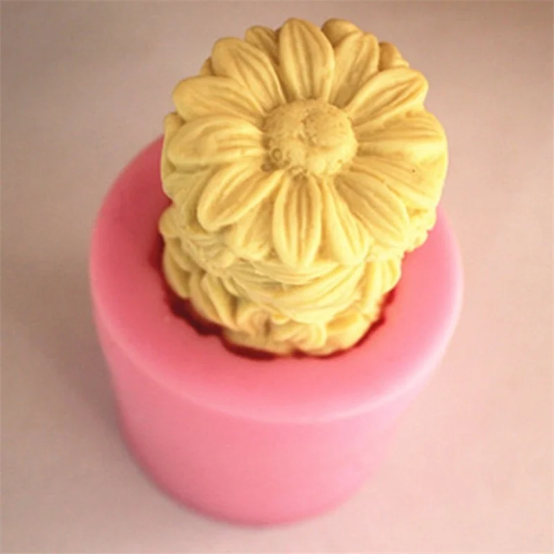 New arrival 3D candle molds Daisy flowers Silicone mold Soap mold Silicone Soap Mold Candles equipment Sunflower
New arrival 3D candle molds Daisy flowers Silicone mold Soap mold Silicone Soap Mold Candles equipment Sunflower