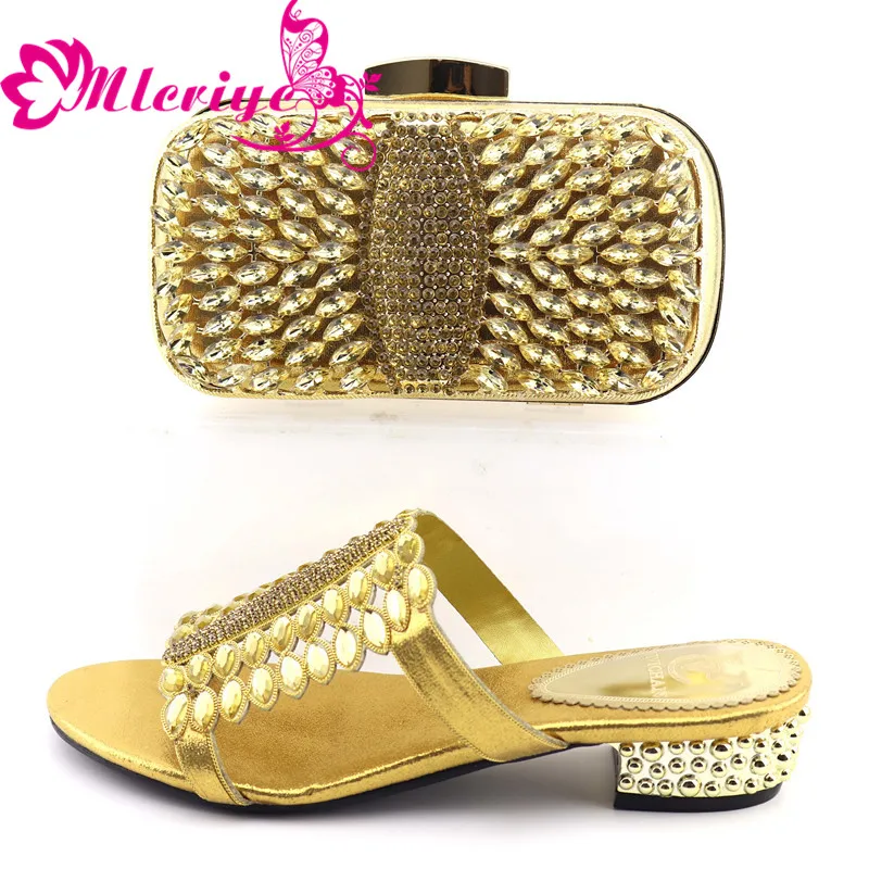 0730 New Summer low Heeled Shoes for Women Nigerian Women Wedding Shoes and Bag Set Decorated with Appliques Women Shoes 
0730 New Summer low Heeled Shoes for Women Nigerian Women Wedding Shoes and Bag Set Decorated with Appliques Women Shoes