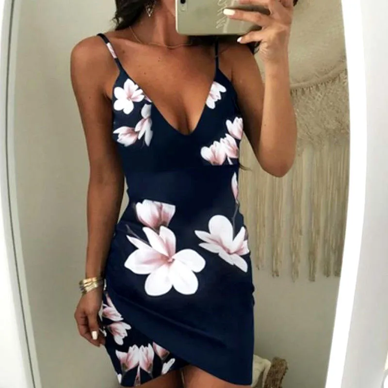 2019 Summer V Neck Strap Sexy Short Mini Dress Women Floral Evening Party Beach Boho Dress Sundress
2019 Summer V Neck Strap Sexy Short Mini Dress Women Floral Evening Party Beach Boho Dress Sundress