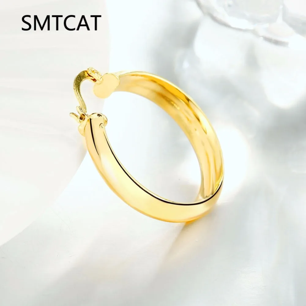 7MM Wide Diameter 34MM Smooth Round Shape Creole Big Hoop Earrings for Women Gold Color Earrings European Brand Fashion Jewelry
7MM Wide Diameter 34MM Smooth Round Shape Creole Big Hoop Earrings for Women Gold Color Earrings European Brand Fashion Jewelry