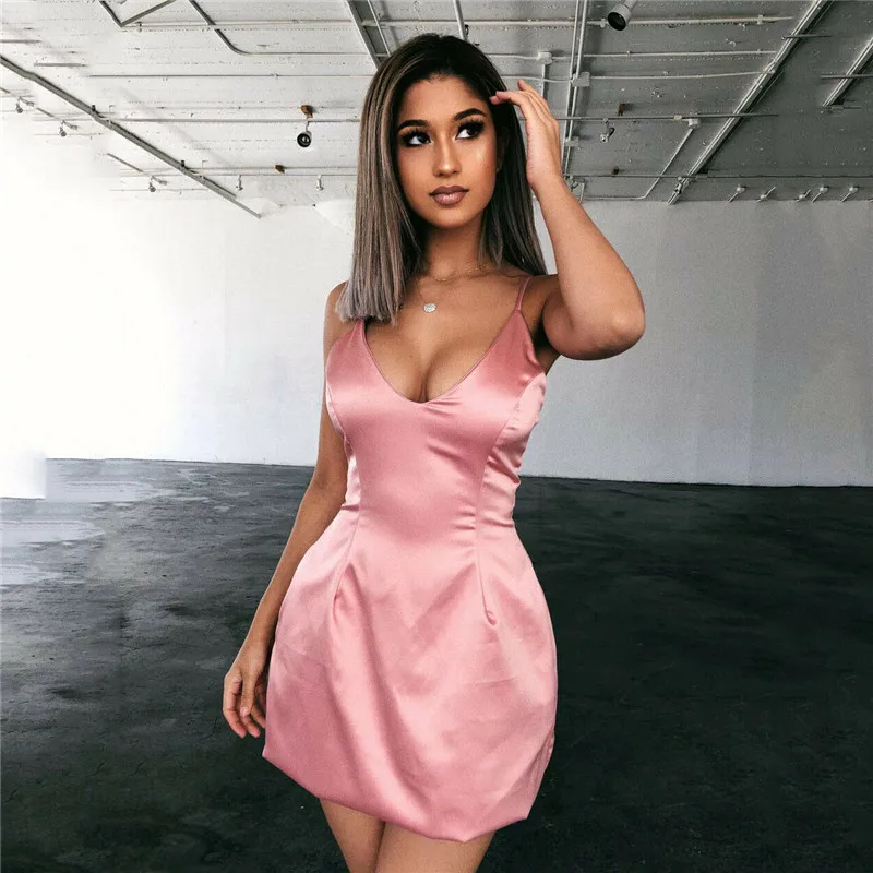 Sexy Women Smooth Depp V Neck Mini Dress Fashion Summer Sleeveless Strappy Sheath Slim Dresses Evening Party Sundress Vestidos
Sexy Women Smooth Depp V Neck Mini Dress Fashion Summer Sleeveless Strappy Sheath Slim Dresses Evening Party Sundress Vestidos