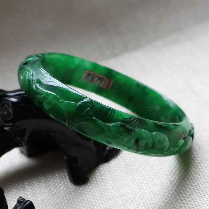 A879 Vintage Chinese Hand-carved Emerald Green stoneite stone Bracelet Bangle 63mm 10.20 40
A879 Vintage Chinese Hand-carved Emerald Green stoneite stone Bracelet Bangle 63mm 10.20 40