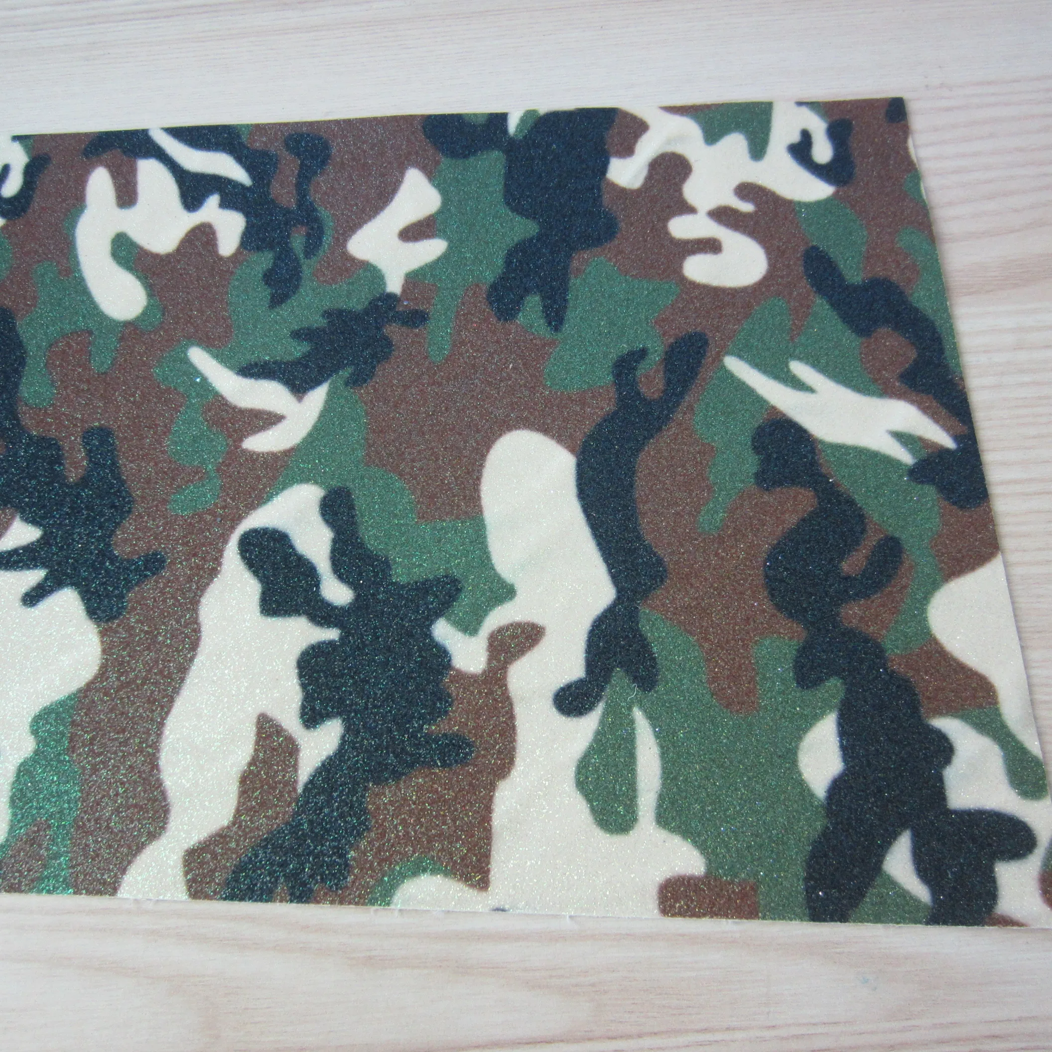 8"x11"(21cmX29cm) Fine Glitter leather fabric Sheet bow fabric hair bows fabric camouflage colour faux leather sheets K0115
8"x11"(21cmX29cm) Fine Glitter leather fabric Sheet bow fabric hair bows fabric camouflage colour faux leather sheets K0115