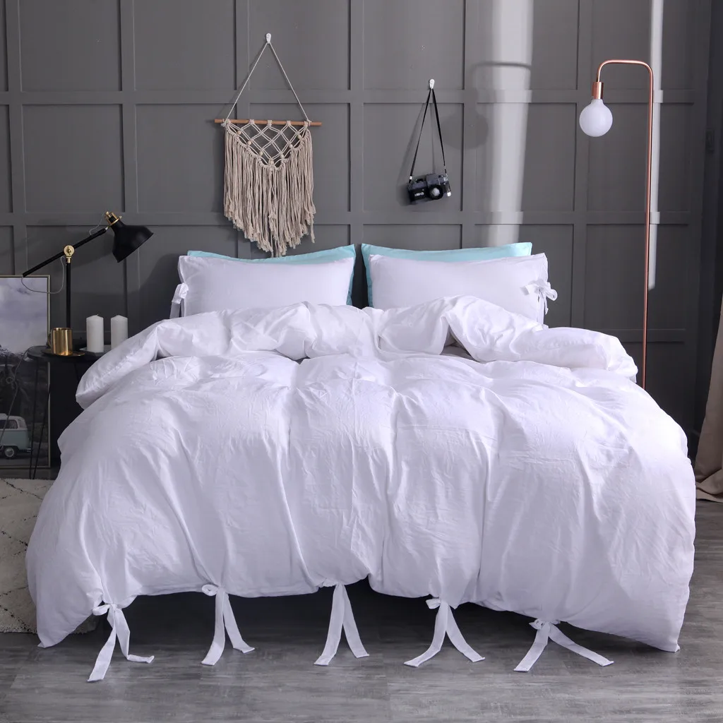 Solid White Color Bedding Three-Pieces Set Washed Cotton Duvet Cover Natural Ultra Soft Modern Style Easy Care Bedding Set
Solid White Color Bedding Three-Pieces Set Washed Cotton Duvet Cover Natural Ultra Soft Modern Style Easy Care Bedding Set