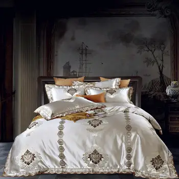 Deluxe silk, cotton and Satin Jacquard quilt, broken flower queen's bed, 4pcs quilt, sheet Pillowcase
Deluxe silk, cotton and Satin Jacquard quilt, broken flower queen's bed, 4pcs quilt, sheet Pillowcase