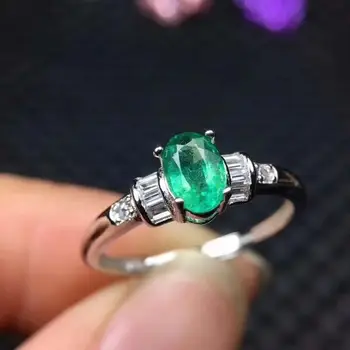 Natural emerald ring Free shipping 925 sterling silver 4*6mm gemstone Fine jewelry
Natural emerald ring Free shipping 925 sterling silver 4*6mm gemstone Fine jewelry