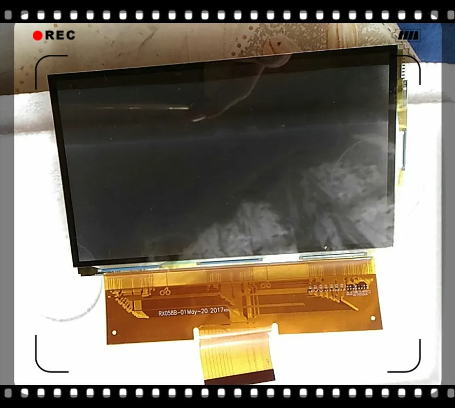 Replacement compatible with RX058B-01 MAY-20 5.8 inch matrix Display screen resolution 1280x800 diy PH580 projector accessories
Replacement compatible with RX058B-01 MAY-20 5.8 inch matrix Display screen resolution 1280x800 diy PH580 projector accessories