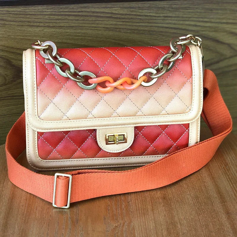 Luxury Fashion Diamond Lattice Panelled Chain Shoulder Messenger Bags Women Famous Designer Handbags Channel Louis Bags
Luxury Fashion Diamond Lattice Panelled Chain Shoulder Messenger Bags Women Famous Designer Handbags Channel Louis Bags