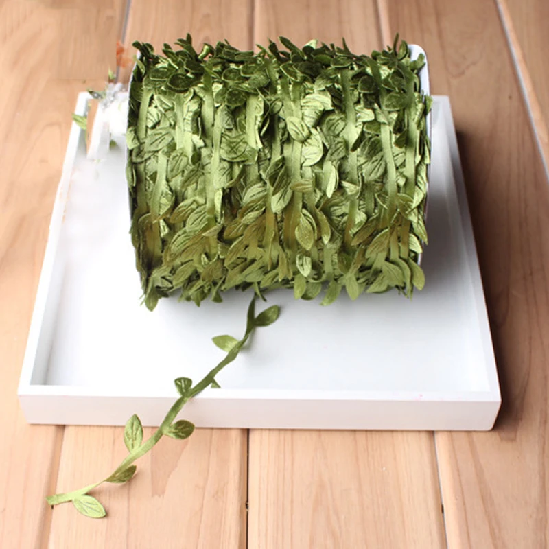 1Roll 200 Meters Olive Green Leaf Trim Satin Ribbon String for DIY Craft Decoration
1Roll 200 Meters Olive Green Leaf Trim Satin Ribbon String for DIY Craft Decoration