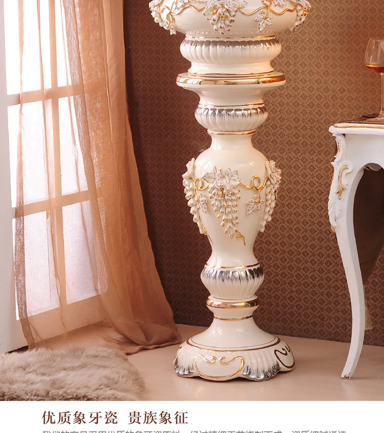 Ceramic vases, flower arranging landing Europe type of large vase decoration
Ceramic vases, flower arranging landing Europe type of large vase decoration