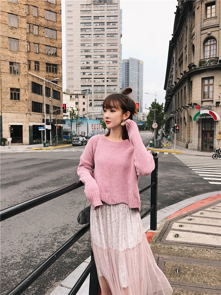 women sweaters and pullovers