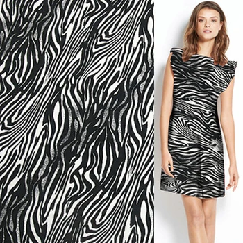 Positioning Black white striped print 100% silk Crepe DE chine fabric 16momme 135cm width by yard,SCDC338 
Positioning Black white striped print 100% silk Crepe DE chine fabric 16momme 135cm width by yard,SCDC338
