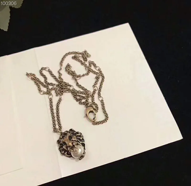 Hip Hop Lion Head Pendant & Necklace Animal King Vintage Stell Color Hiphop Rope Chain For Men Women Jewelry Gift 
Hip Hop Lion Head Pendant & Necklace Animal King Vintage Stell Color Hiphop Rope Chain For Men Women Jewelry Gift