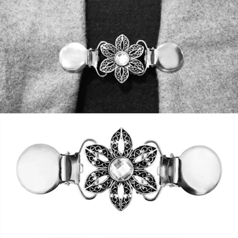 Women Fashion Concise Alloy Crystal Decor All-match Exquisite Elegant Collar Clip
Women Fashion Concise Alloy Crystal Decor All-match Exquisite Elegant Collar Clip