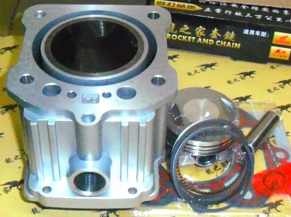 ZONGSHEN ZS250 Water Cooled Motorcycle Cylinder Set Assembly Motorbike Scooter Cylinder Piston Rings Kit
ZONGSHEN ZS250 Water Cooled Motorcycle Cylinder Set Assembly Motorbike Scooter Cylinder Piston Rings Kit