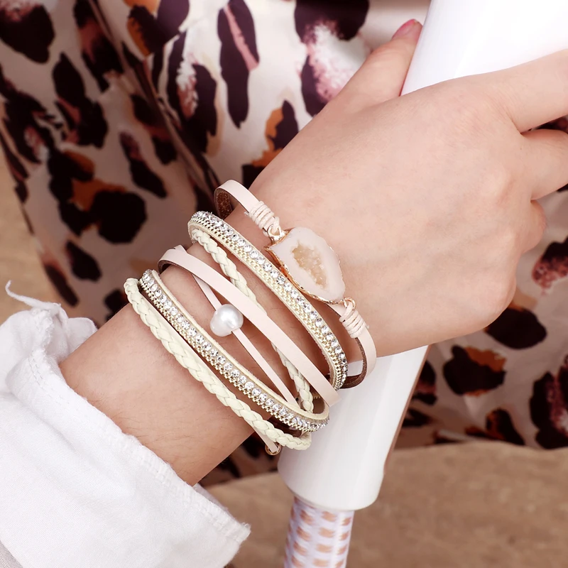 ZOSHI Big Stone Crystal Wrap Bracelets Bangles For Women 2019 Bijoux Statement Multiple Layers Leather Bracelet Female Jewelry
ZOSHI Big Stone Crystal Wrap Bracelets Bangles For Women 2019 Bijoux Statement Multiple Layers Leather Bracelet Female Jewelry