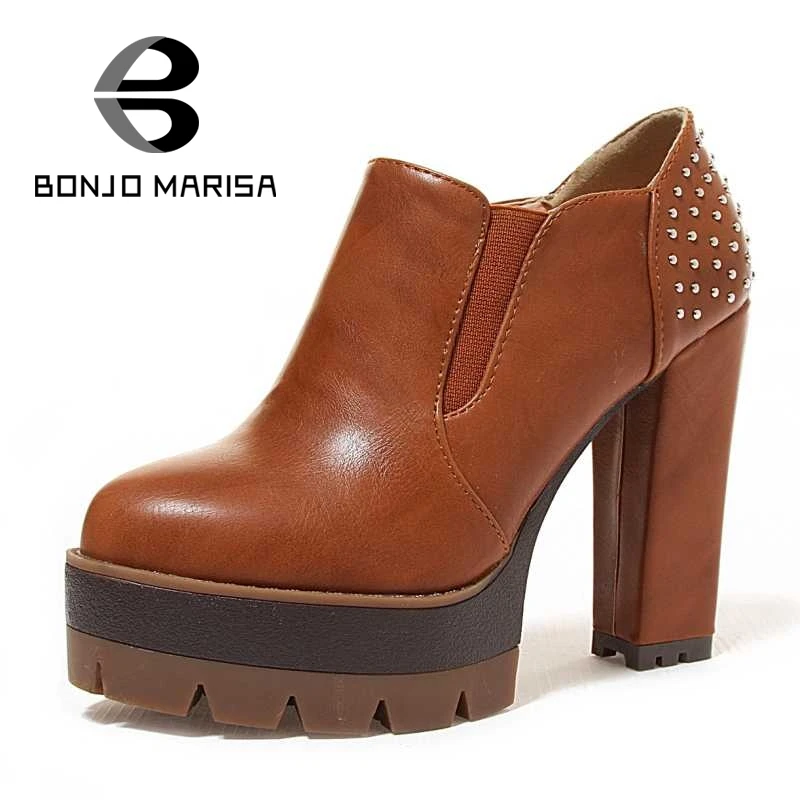 BONJOMARISA 2017 New Women Ankle Boots Gladiator Square High Heels Punk Style Rivet Sexy Platform Shoes Woman Spring Shoes
BONJOMARISA 2017 New Women Ankle Boots Gladiator Square High Heels Punk Style Rivet Sexy Platform Shoes Woman Spring Shoes