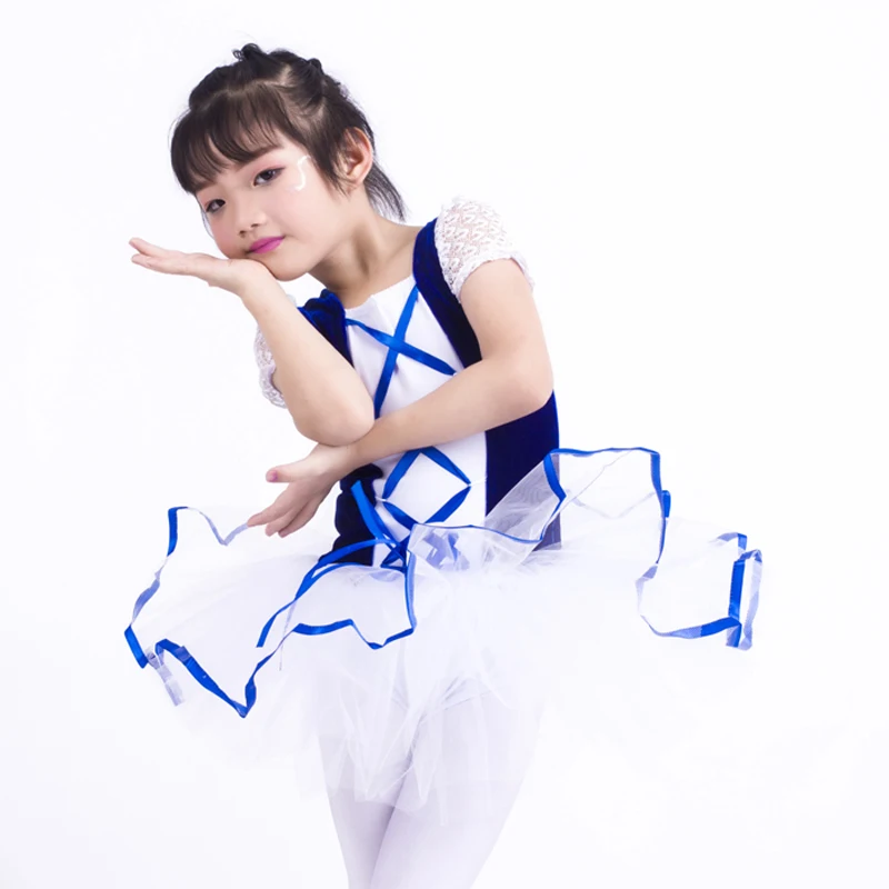 New Short Sleeve Lace Girls Ballerina Dress Child Blue Velet White Tulle Tutu Ballet Kids Party Performance Dance
New Short Sleeve Lace Girls Ballerina Dress Child Blue Velet White Tulle Tutu Ballet Kids Party Performance Dance