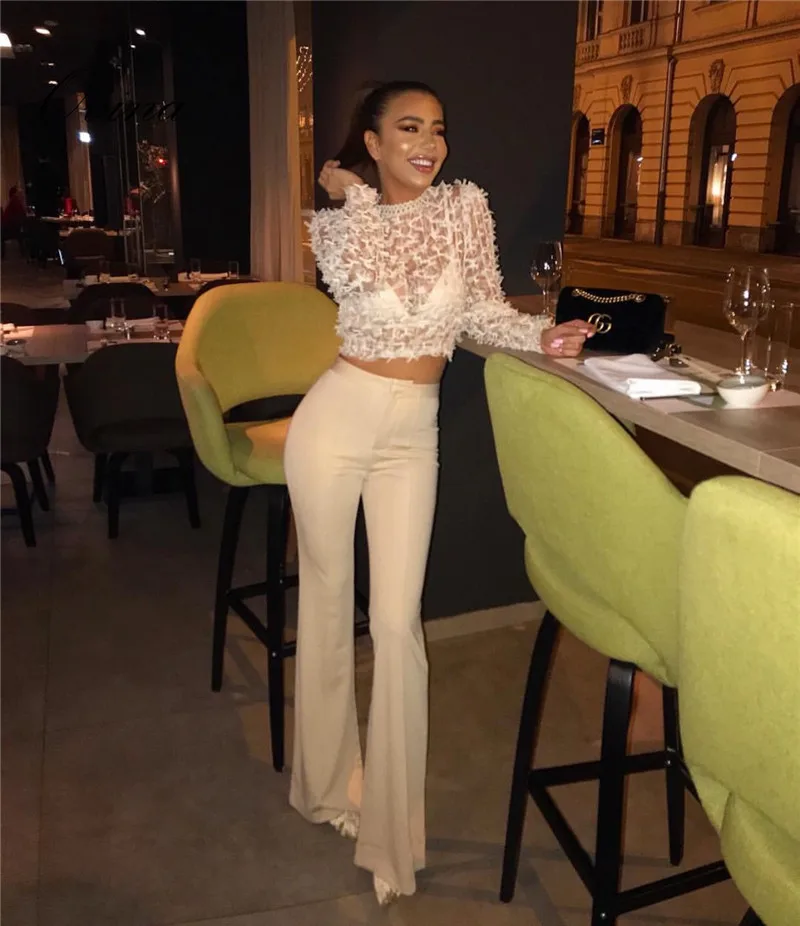 White Women Tops O Neck Full Sleeve Appliques Perspective Sexy Wear Summer 2018
White Women Tops O Neck Full Sleeve Appliques Perspective Sexy Wear Summer 2018