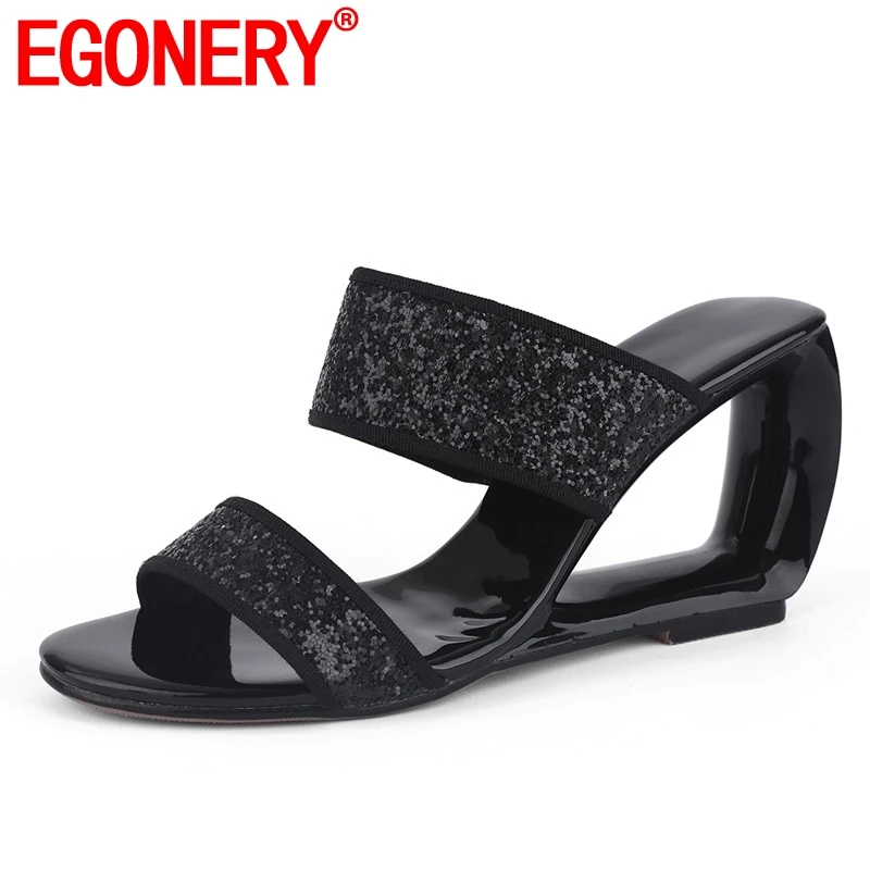 EGONERY woman shoes 2019 spring new fashion sexy open toe sequined cloth woman slippers outside high strange style ladies shoes
EGONERY woman shoes 2019 spring new fashion sexy open toe sequined cloth woman slippers outside high strange style ladies shoes