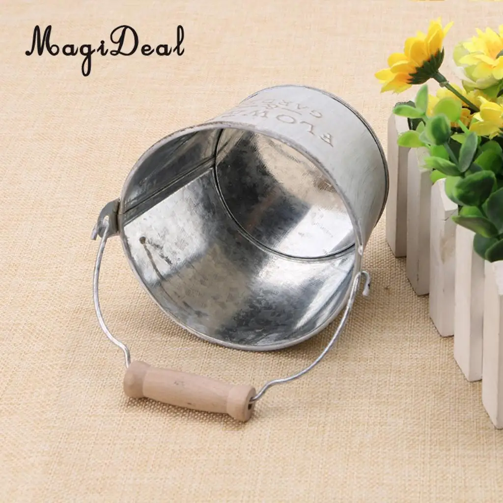 MagiDeal 2Pcs Vintage Metal Tin Hanging Pot Planter Pot Flower Bucket Barrel Basket Container for Balcony Fence Garden Lawn Home